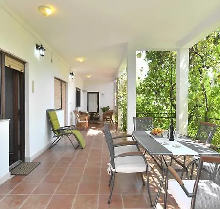 Apartment Lorenzo Trogir Room photo